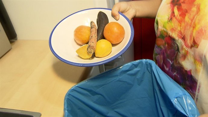 
Los españoles podrían ahorrar hasta 500 € al año en comida
