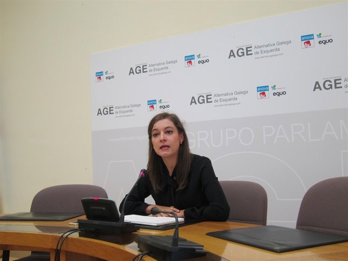 Eva Solla, diputada de AGE