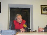 El Ayuntamiento de Oviedo exige a Rajoy que afronte "de manera inmediata" la acogida humanitaria de refugiados