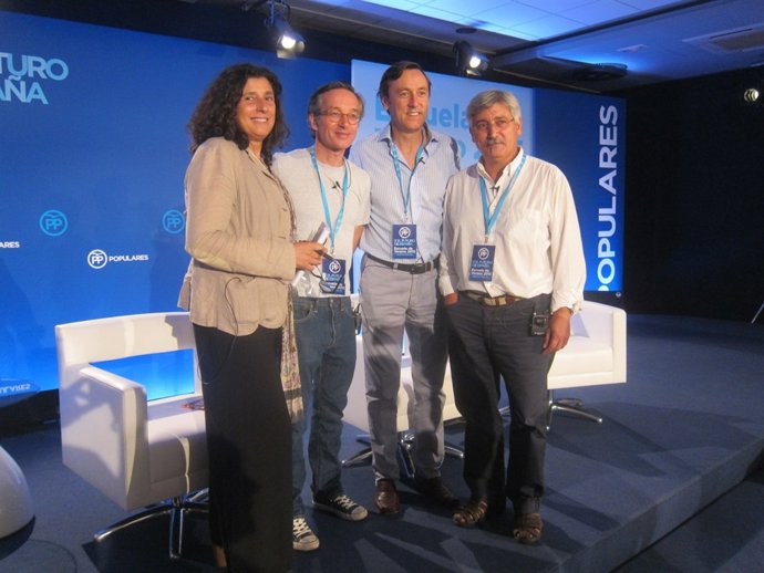 M.Tey, J.M.Lassalle, R.Hernando (PP) y A.Robles