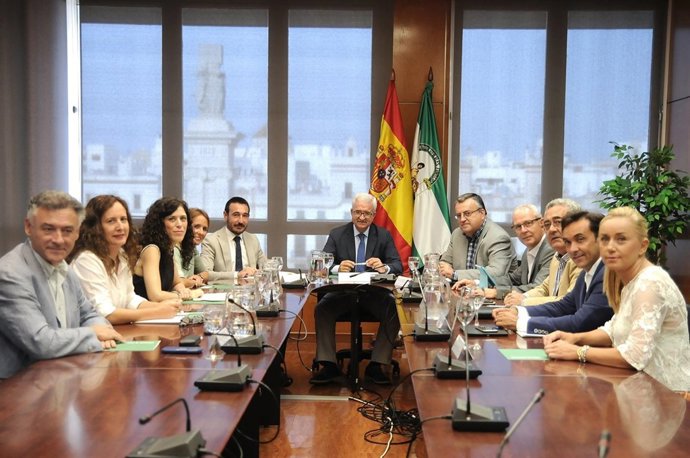 El vicepresidente de la Junta, Manuel Jiménez Barrios, en Cádiz