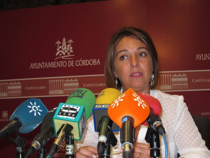 La alcaldesa de Córdoba, Isabel Ambrosio