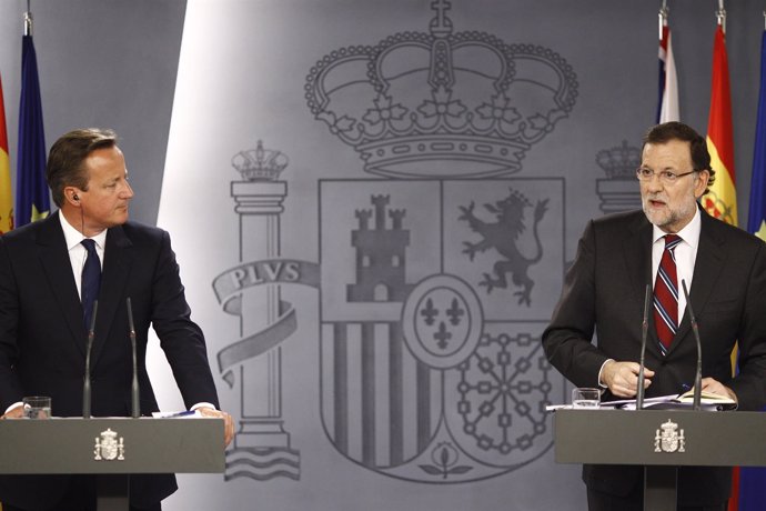 Rajoy y David Cameron en Moncloa