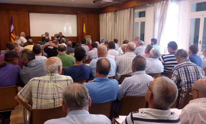 Reunión con los cazadores de Mallorca