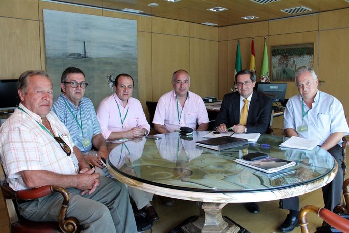 Reunión del presidente de la Diputación de Granada sobre el Río Verde