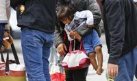 Austria cree que es momento de poner fin a la apertura de fronteras por la crisis de refugiados