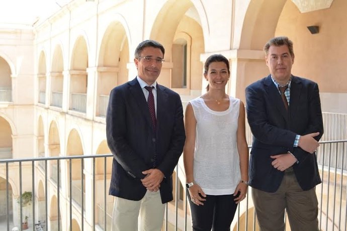 En la imagen Tania García,  Ángel Molina y Emilio Gómez