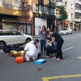 Accidente de tráfico en la calle Fuertes Acevedo