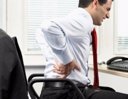 Más de la mitad de los trabajadores sufren dolor de espalda