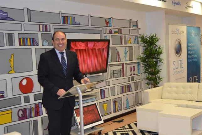 Alcalde de Alcalá de Henares, Javier Bello