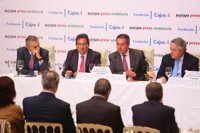 Espadas pide "coordinación" al Gobierno para "pasar de la voluntad a la gestión" con los refugiados