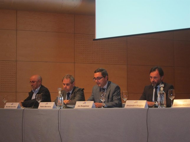 Los responsables del Consorcio y el Museo, junto a las empresas