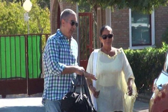 Isabel Pantoja por el momento no regresará a prisión