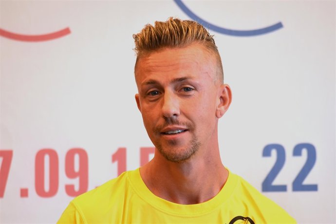 Acto Bimbo, Global Energy