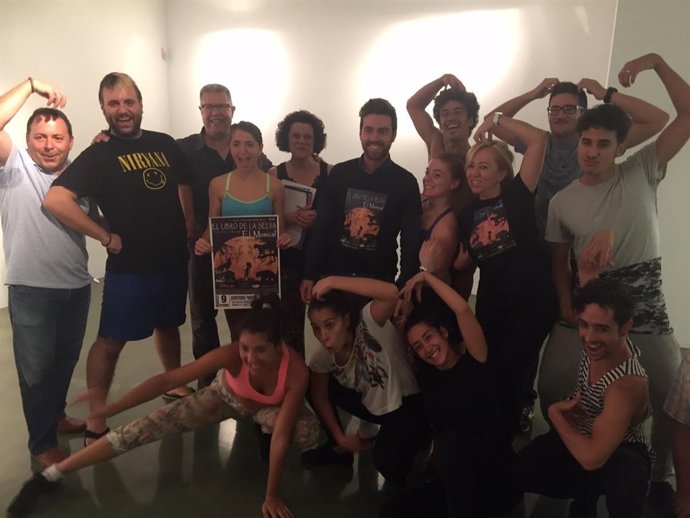 Los actores del musical, durante la presentación