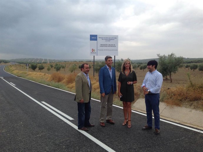 Lorite (2º izda.) en la carretera