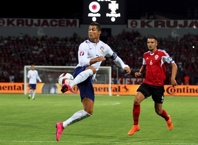 Portugal Cristiano Ronaldo Albania Djimsiti clasificación Eurocopa