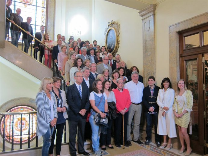 Recepción a representantes del Segundo Ensanche.