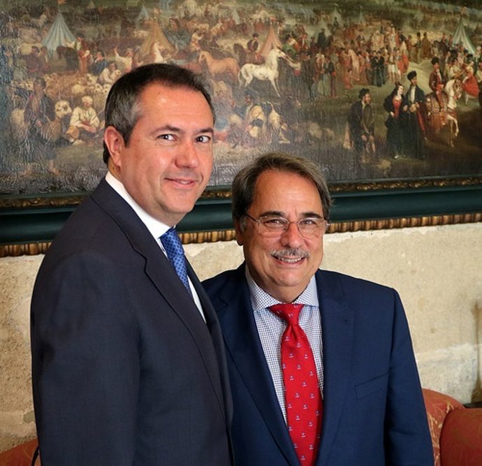 Juan Espadas y Eugenio Domínguez Vilches