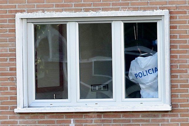 La policía registra el piso del pederasta de Ciudad Lineal