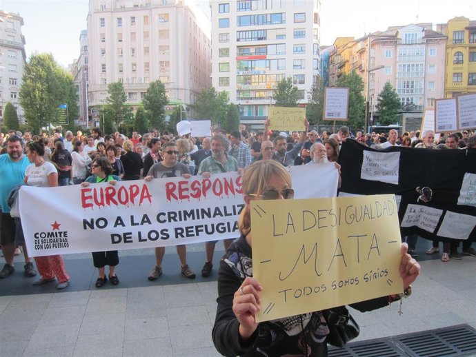 Concentración por los refugiados sirios