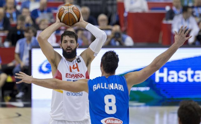 Nikola Mirotic en el España - Italia