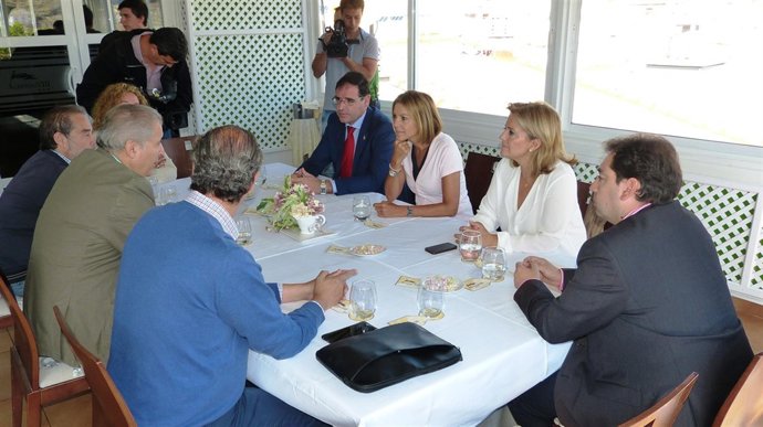 Cospedal en la reunión