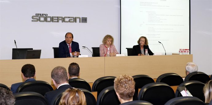 Díaz Tezanos en la inauguración de la jornada