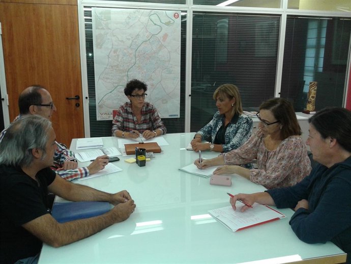 Reunión del Ayuntamiento de Valladolid con Cruz Roja y Accem