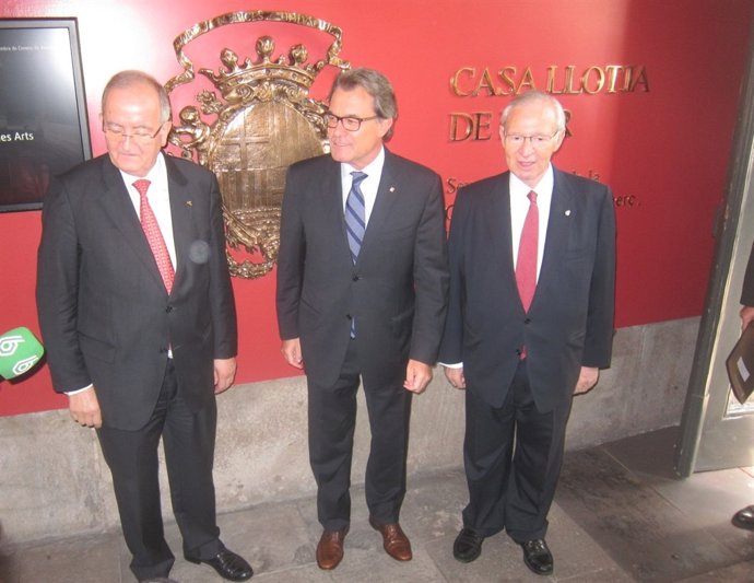 J.González (Pimec), el pte.A.Mas y M.Valls (Cámara de Comercio)