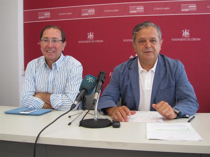 Rafael Jaén y Salvador Fuentes en la rueda de prensa