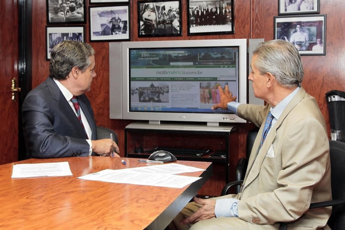 Presidente CCBE, José Gasset , y de Europa Press, Asís Martín de Cabiedes