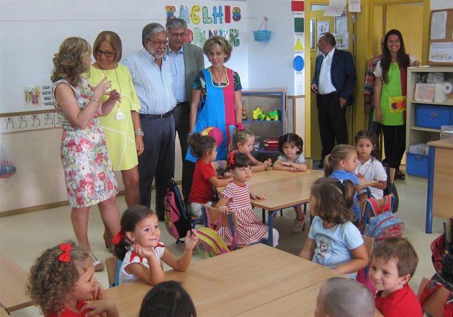 Adelaida de la Calle abre el curso escolar de Infantil y Primaria