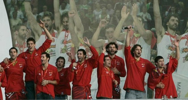 España celebra su oro en el Eurobasket 09