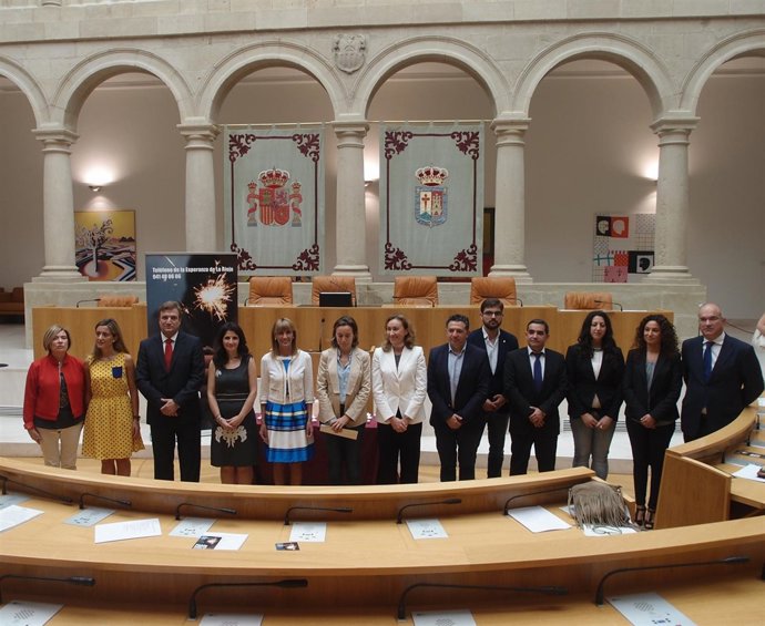 El Parlamento recoge acto Día prevención suicidio