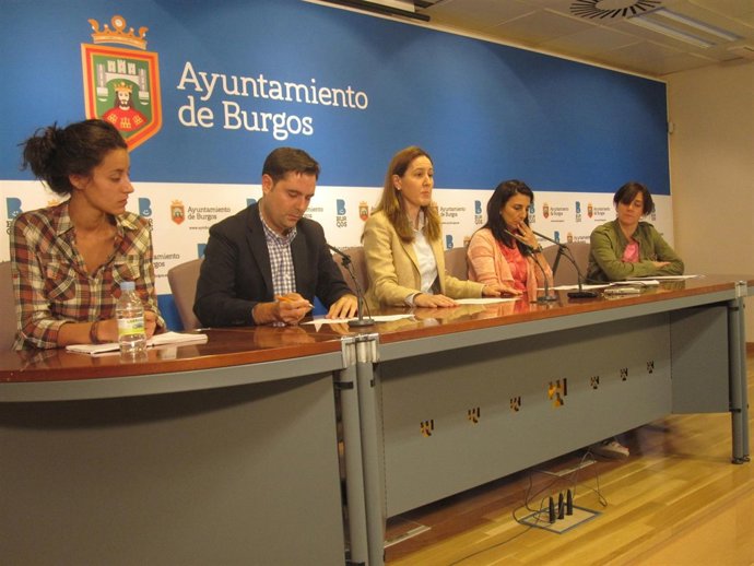 Presentación del acuerdo para la acogida de refugiados en Burgos