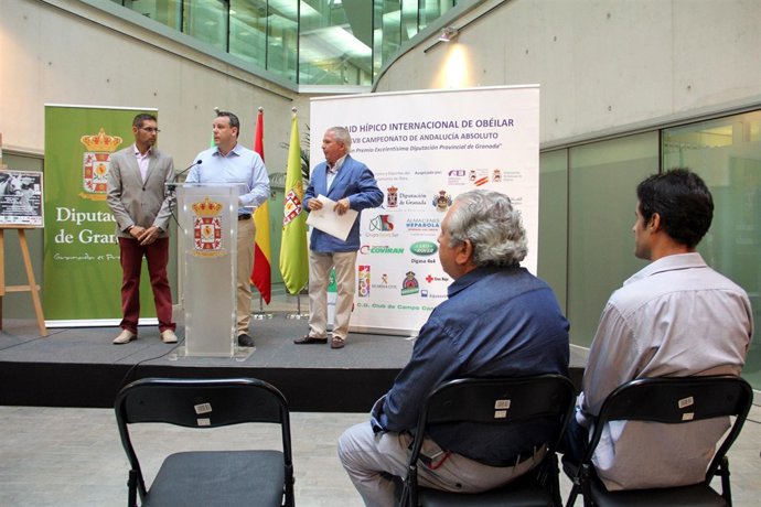 Presentación en la sede de la diputación provincial.