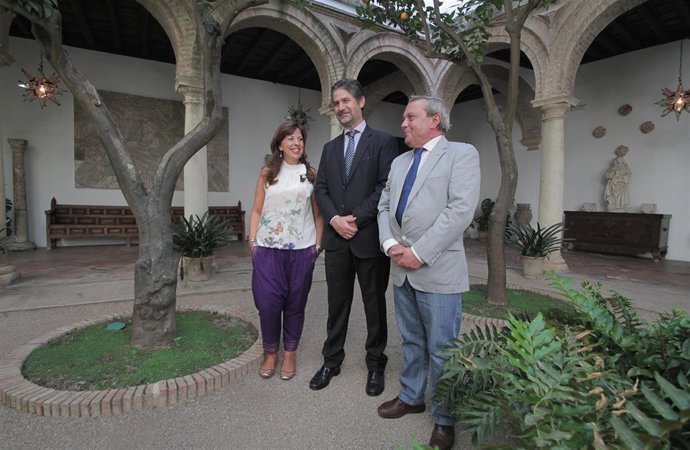 Cañadilla (centro), entre Téllez y Alcalde, en Viana