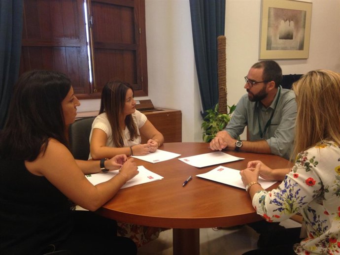 Reunión de dirigentes del PSOE de Sevilla con la Caongd
