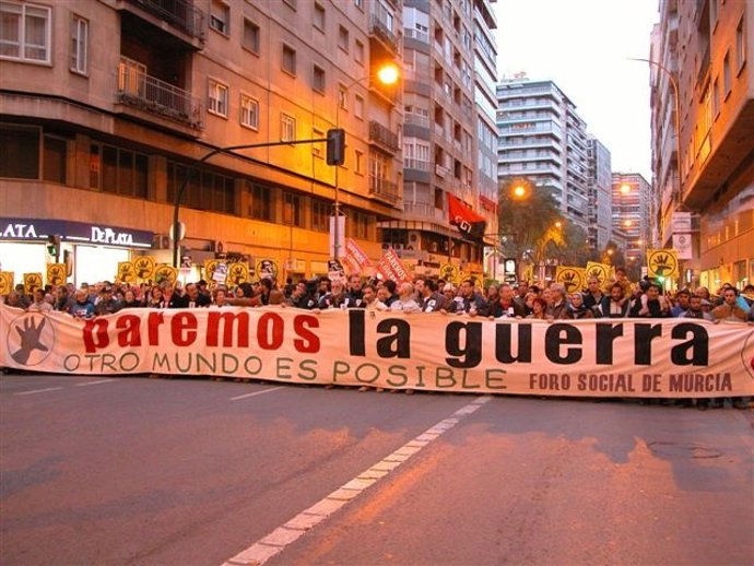 Imagen de una manifestación contra la guerra