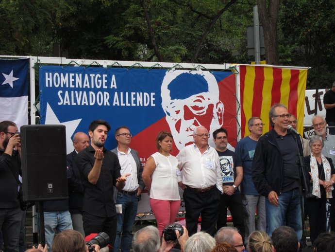 Homenaje a Salvador Allende en Barcelona