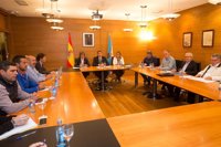 Feijóo equipara el borrador de Agricultura al acuerdo lácteo francés, pues recuperará el precio de "forma rápida"