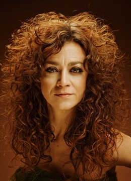 La artista aragonesa Carmen París 