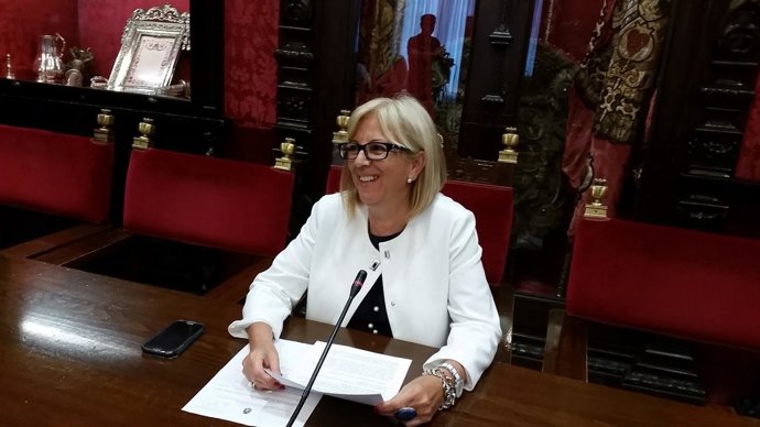 Leyva en rueda de prensa.