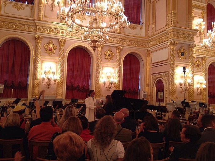 El pianista Manolo Carrasco en el Kremlin de Moscú