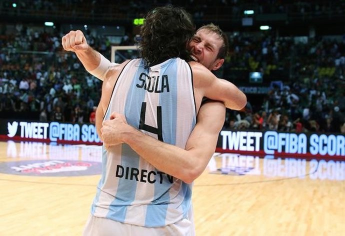 Luis Scola Andrés Nocioni Argentina baloncesto