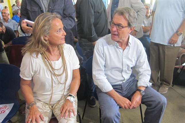 H.Rakosnik y Artur Mas