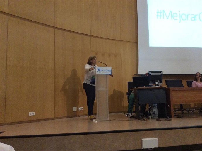 Isabel Bonig durante si intervención en la Convención Provicial del PP Alicante