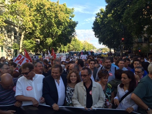 Hernández, Causapié y Carmona en la manifestación por los refugiados sirios