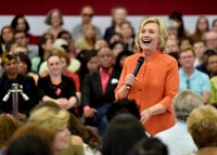 Los e-mails de Hillary Clinton pueden recuperarse si el servidor no se ha 'limpiado'